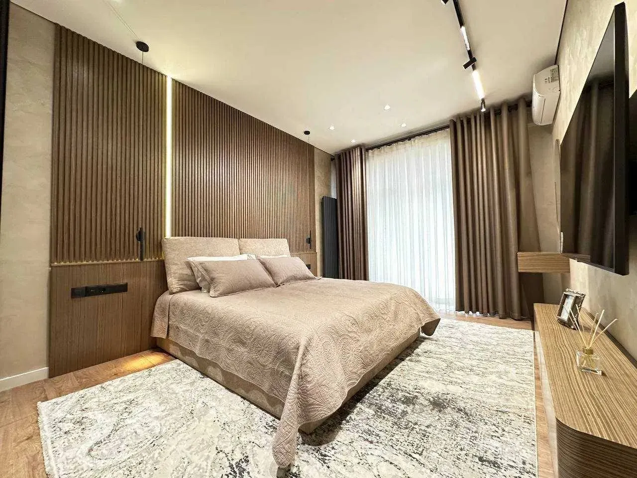 Ижарага берилади 3 хонали квартира, 125 м², 6/8 қават — Миробод тумани