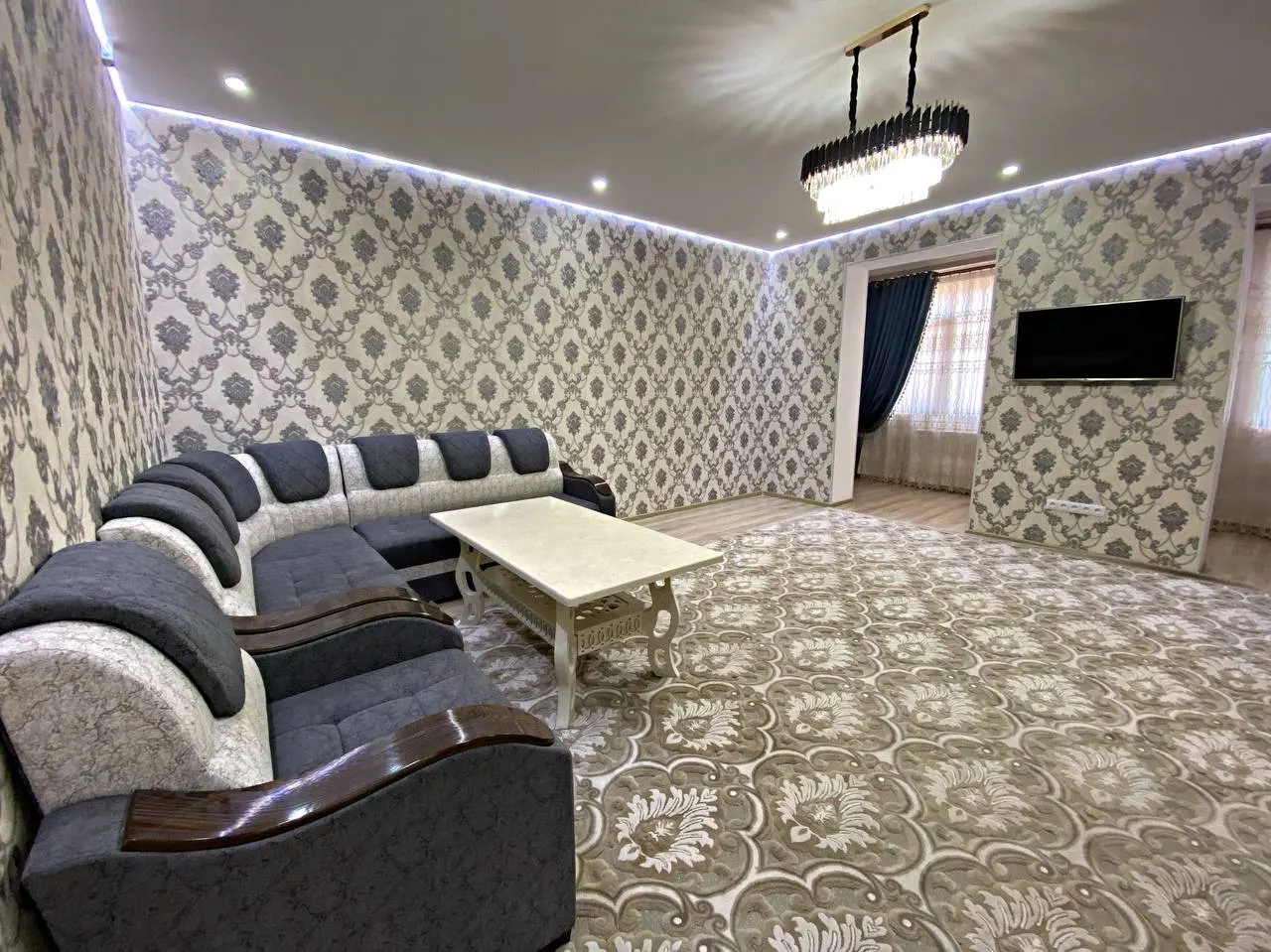 Ижарага берилади 3 хонали квартира, 100 м², 3/6 қават — Миробод тумани