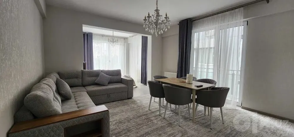 Продаётся 3-комнатная квартира, 78 м², 5/14 этаж — Яккасарайский район