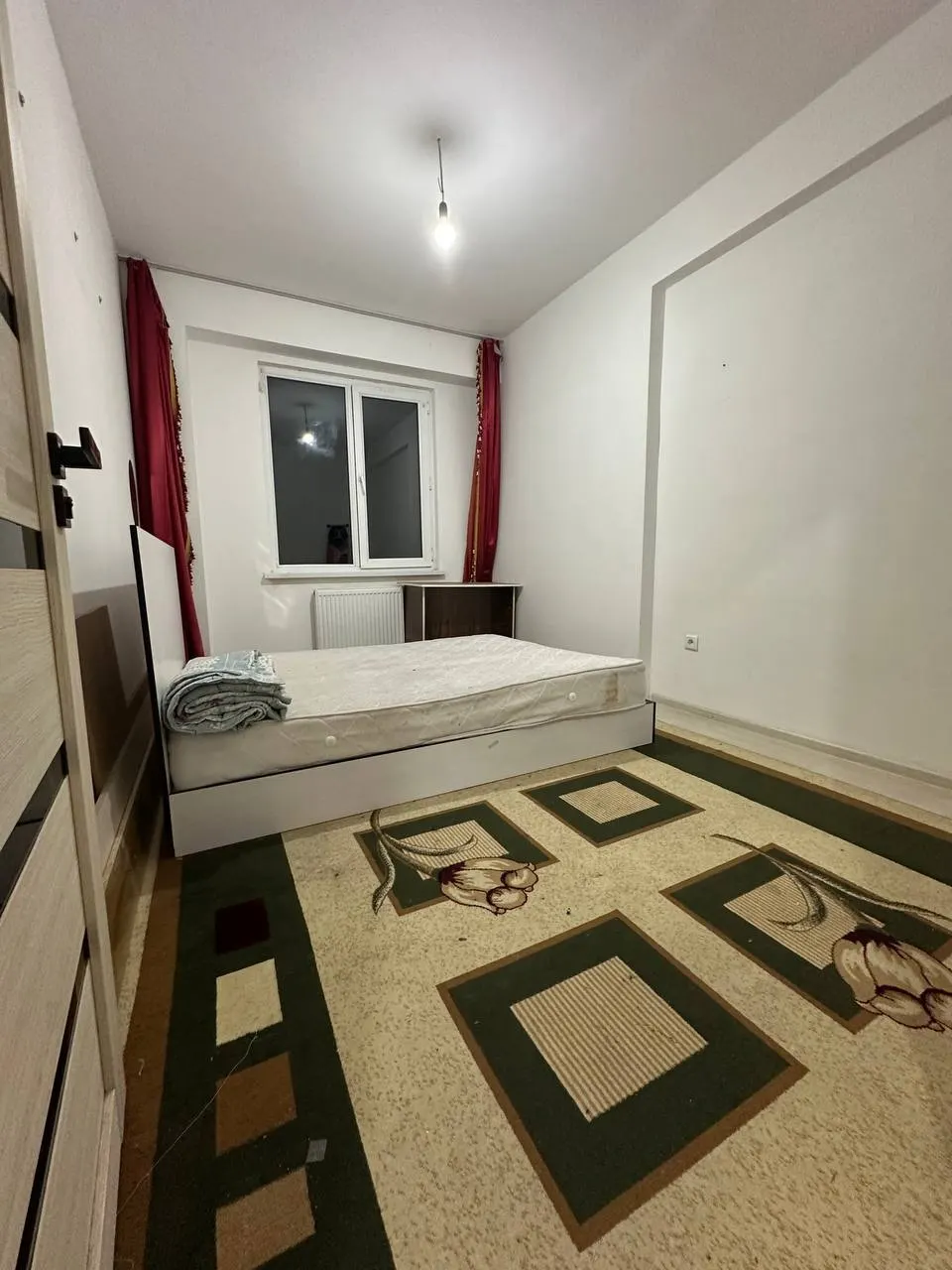 Сотилади 2 хонали квартира, 45 м², 4/6 қават — Мирзо Улуғбек тумани