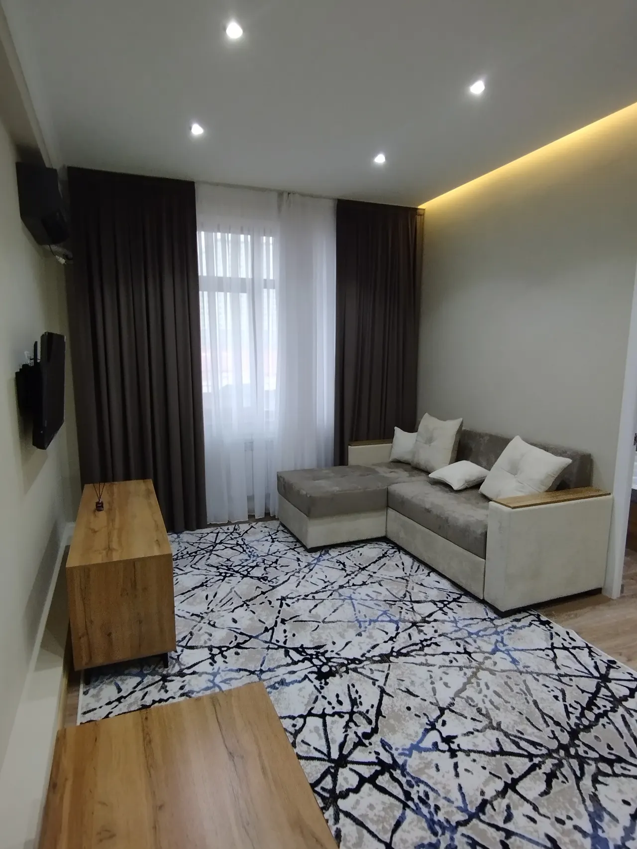 Ижарага берилади 2 хонали квартира, 60 м², 7/9 қават — Мирзо Улуғбек тумани