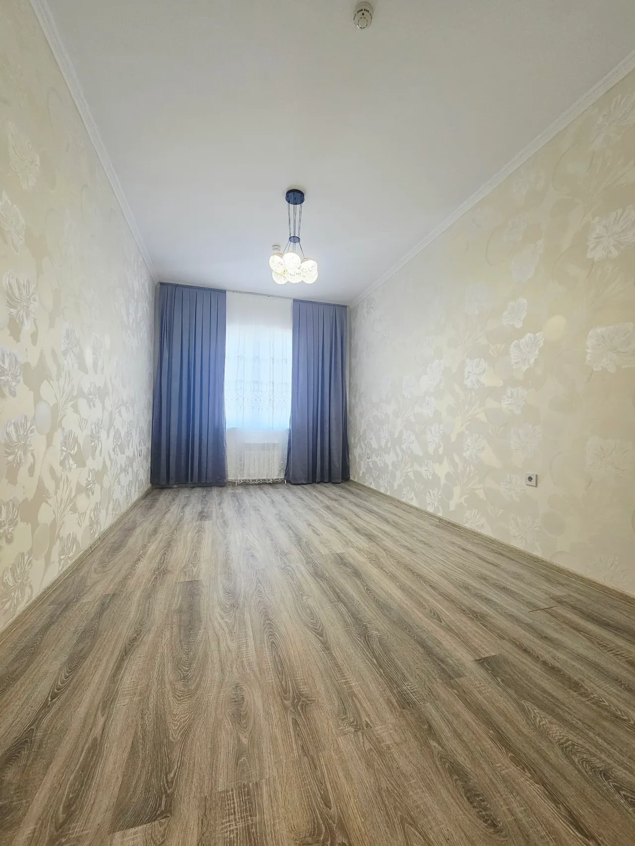 Продаётся 3-комнатная квартира, 74 м², 9/16 этаж — Сергелийский район