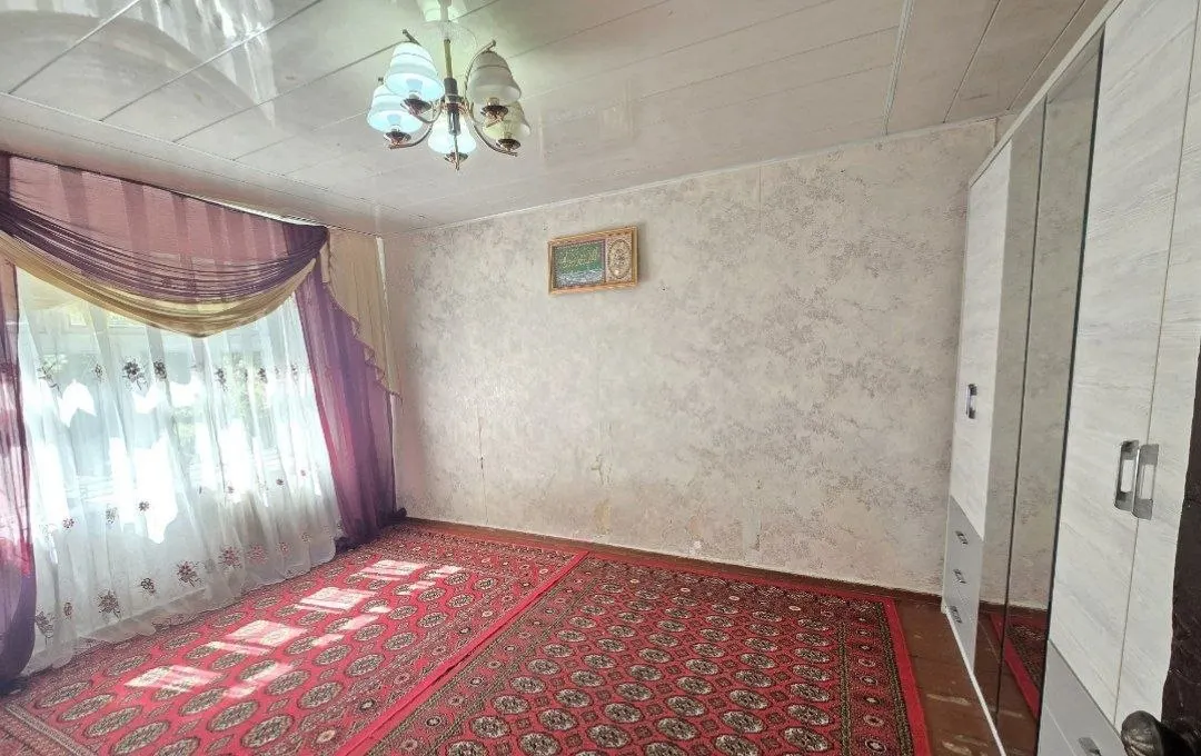 Продаётся 1-комнатная квартира, 28 м², 4/4 этаж — Чиланзарский район