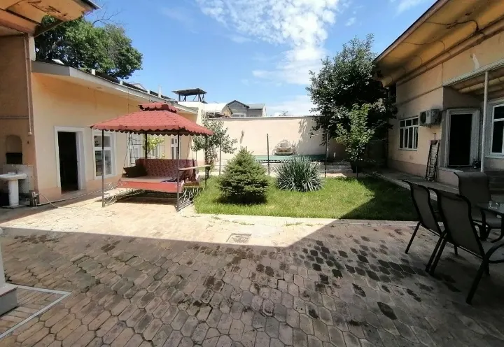 Ijaraga beriladi 6 xonali hovli uy, 3 sotix, 1 qavatli — Shayxontohur tumani
