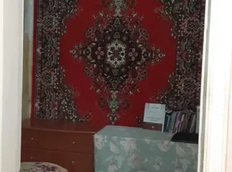 Sotiladi 3 xonali kvartira, 4/4 qavat — Yunusobod tumani