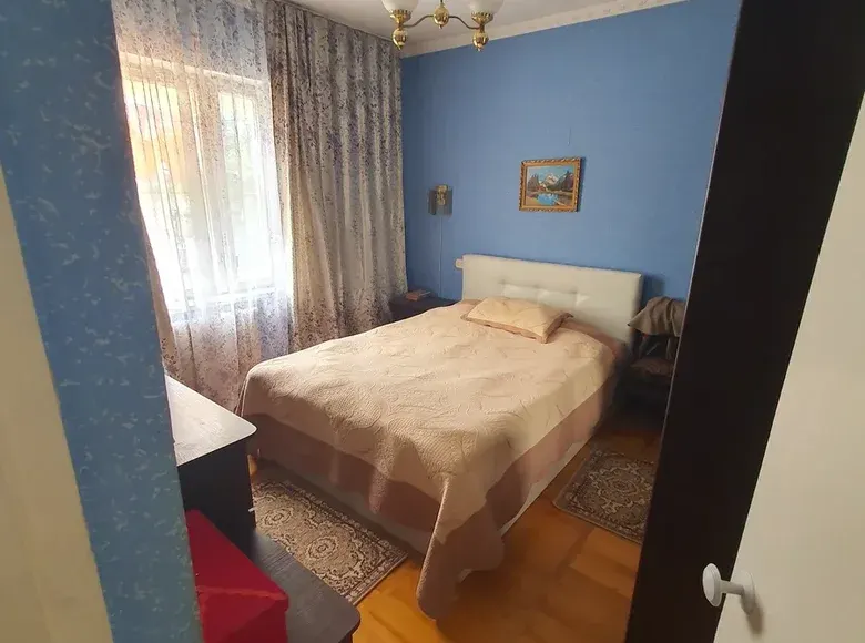 Сотилади 2 хонали квартира, 55 м², 1/5 қават — Яшнобод тумани