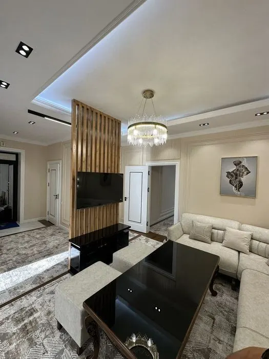Сдаётся 3-комнатная квартира, 86 м², 8/10 этаж — Юнусабадский район