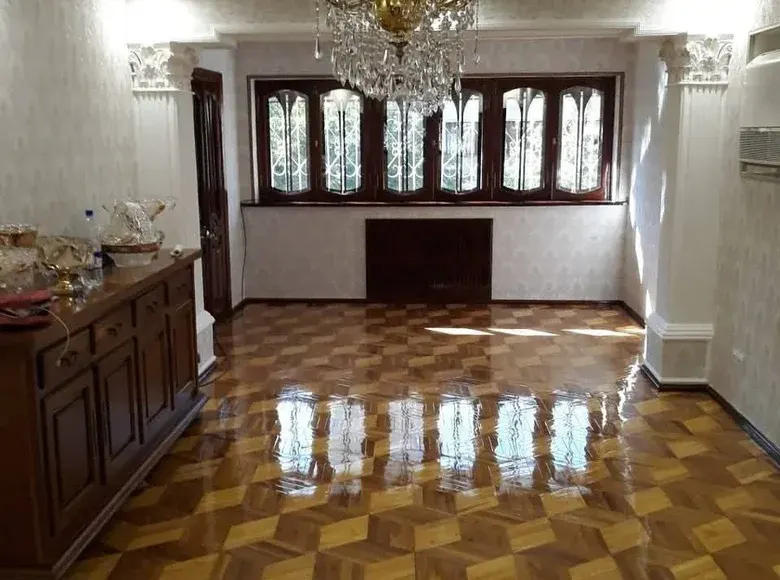 Продаётся 4-комнатная квартира, 124 м², 4/6 этаж — Мирзо-Улугбекский район