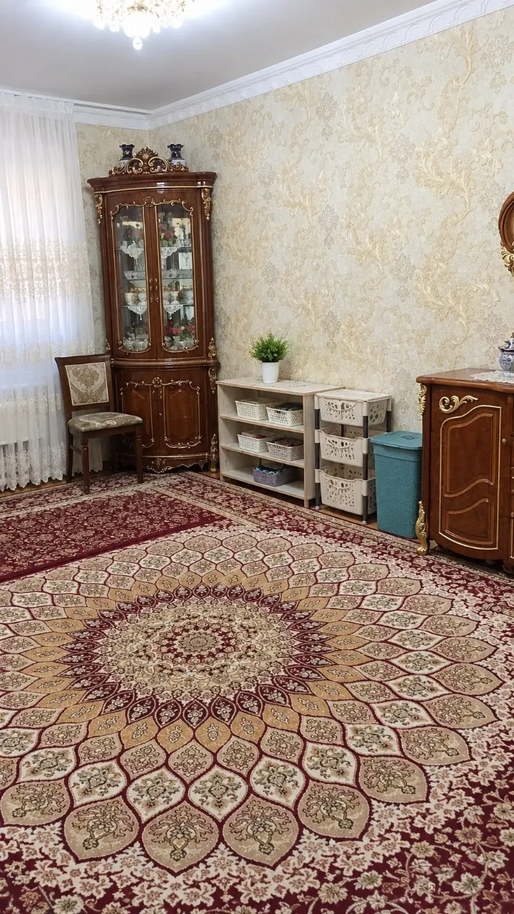 Продаётся 3-комнатная квартира, 68 м², 3/4 этаж — Шайхантахурский район