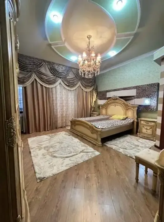 Ижарага берилади 5 хонали дала ҳовли, 3.5 сотих, 280 м², 3/3 қават — Мирзо Улуғбек тумани
