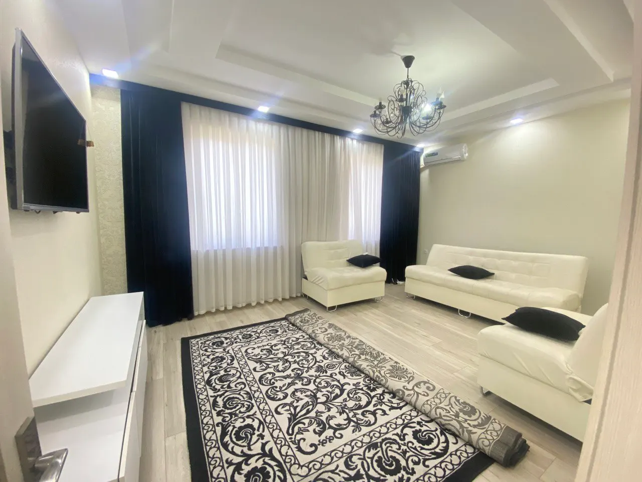 Ijaraga beriladi 4 xonali hovli uy, 3 sotix, 200 m² — Yashnobod tumani