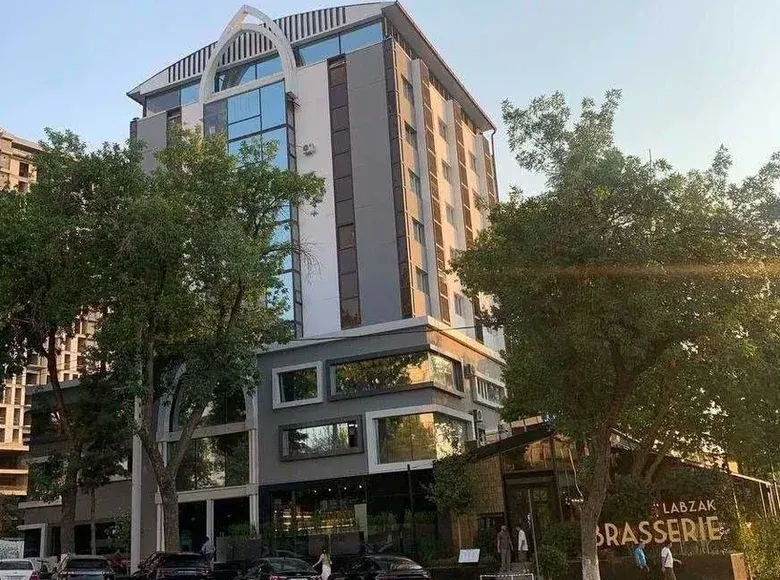 Sotiladi tijorat binosi, 6000 m², 1/9 qavat — Shayxontohur tumani