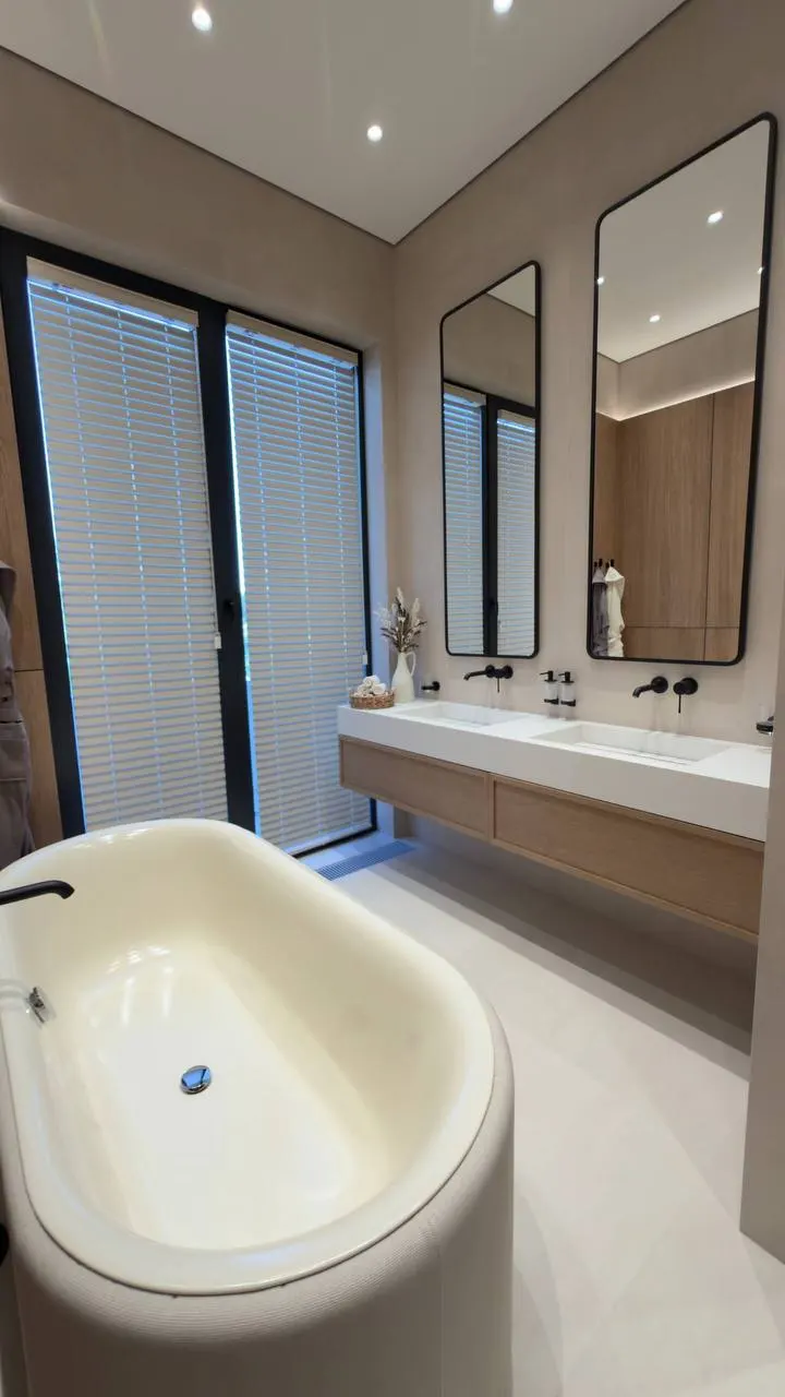 Сотилади 5 хонали квартира, 200 м², 2/14 қават — Яшнобод тумани