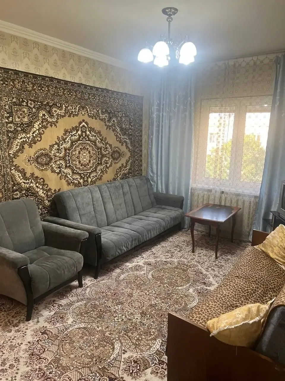 Сдаётся 1-комнатная квартира, 33 м², 4/4 этаж — Учтепинский район