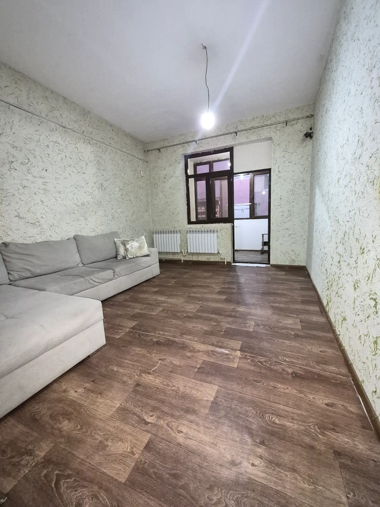 Сотилади 1 хонали квартира, 44 м², 7/9 қават — Сергели тумани