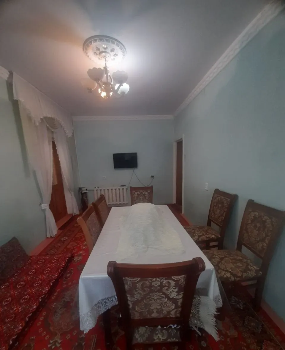 Продаётся 1-комнатная квартира, 42 м², 4/5 этаж — Шайхантахурский район