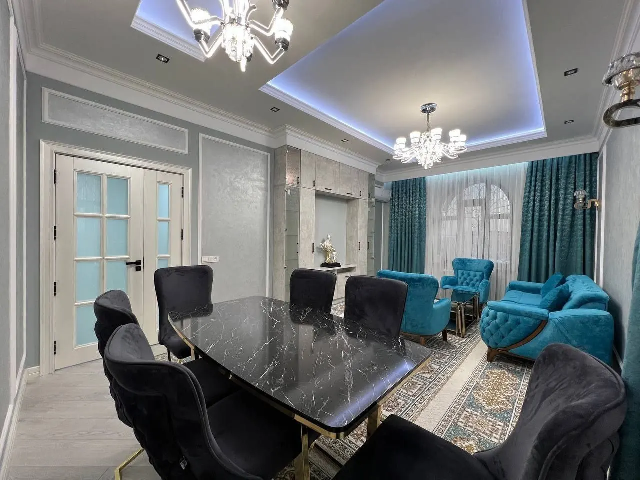 Ижарага берилади 4 хонали квартира, 145 м², 7/8 қават — Яккасарой тумани