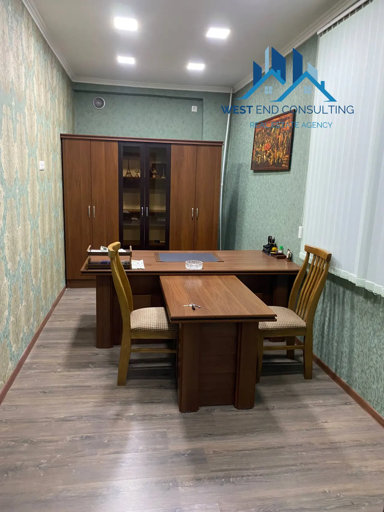Сдаётся офис, 35 м², 6/6 этаж — Мирабадский район