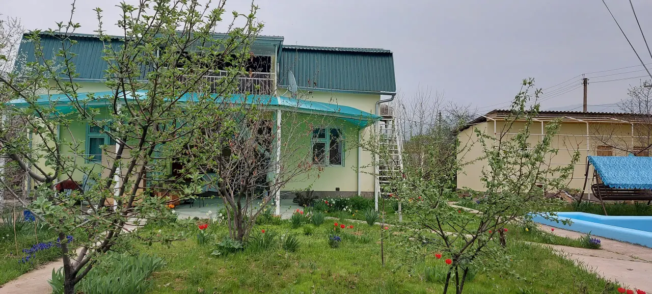 Сотилади дала ҳовли, 10 сотих, 80 м² — Паркент тумани