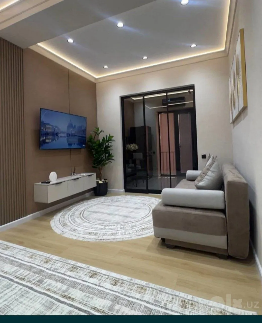 Сдаётся 2-комнатная квартира, 55 м², 3/10 этаж — Юнусабадский район