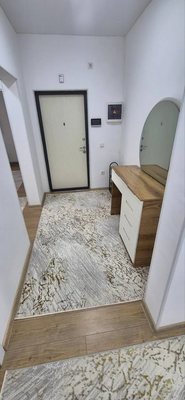 Ижарага берилади 5 хонали квартира, 120 м², 3/5 қават — Мирзо Улуғбек тумани