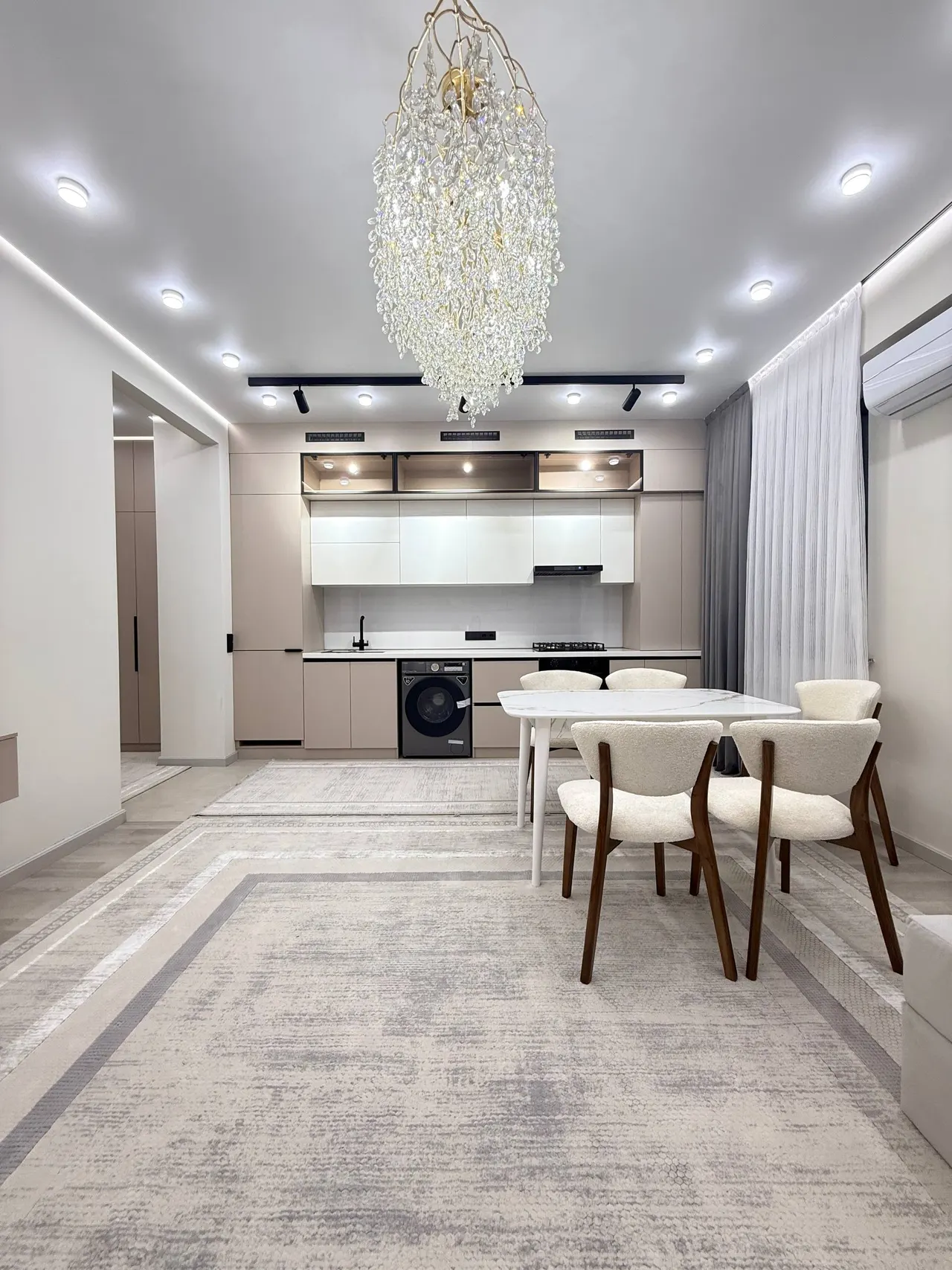 Продаётся 2-комнатная квартира, 70 м², 5/6 этаж — Яшнабадский район