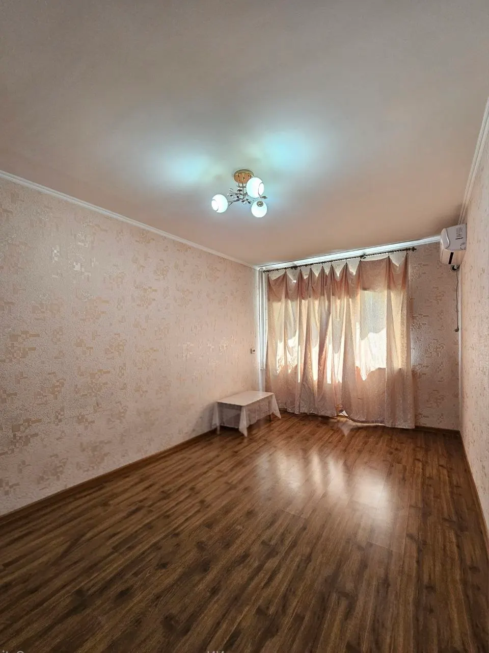 Ижарага берилади 1 хонали квартира, 28 м², 3/3 қават — Мирзо Улуғбек тумани