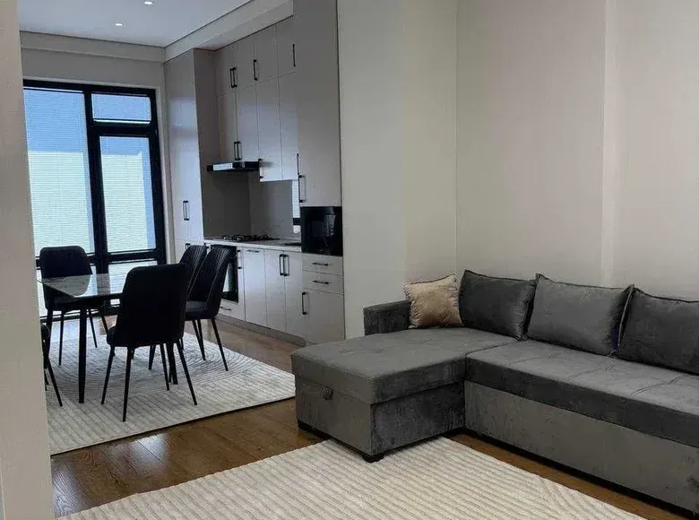 Продаётся 2-комнатная квартира, 60 м², 5/14 этаж — Яккасарайский район