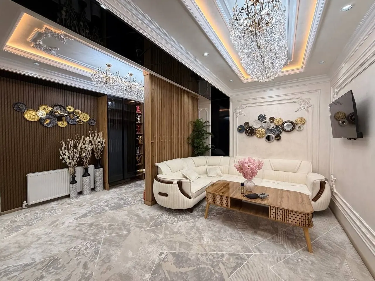 Sotiladi 3 xonali kvartira, 90 m², 4/9 qavat — Samarqand shahri