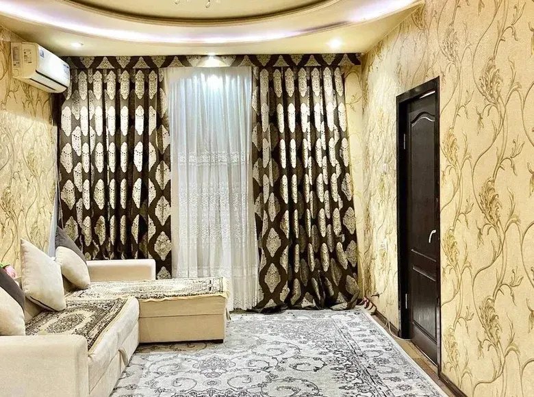Сотилади 2 хонали квартира, 52 м², 4/4 қават — Мирзо Улуғбек тумани