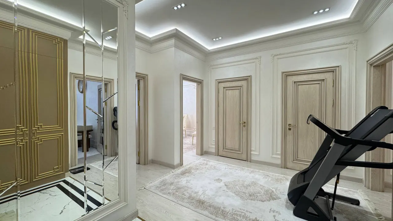 Сотилади 3 хонали квартира, 105 м², 6/12 қават — Юнусобод тумани