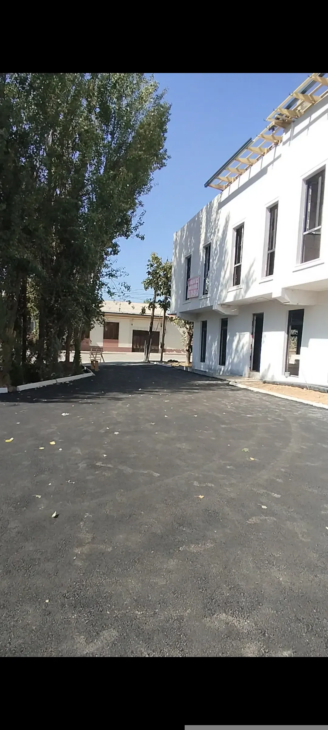 Sotiladi hovli uy, 140 m² — Yangihayot tumani