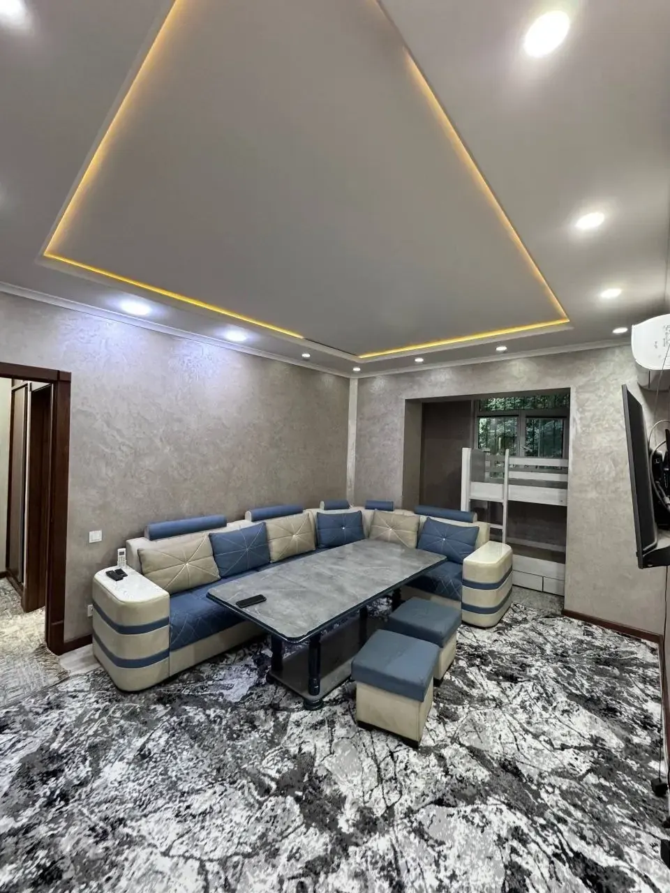 Сдаётся 2-комнатная квартира, 63 м², 2/4 этаж — Чиланзарский район