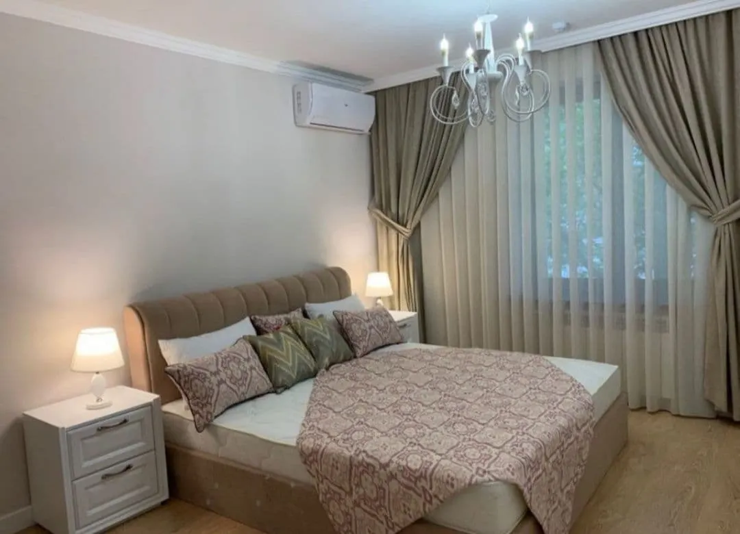 Сдаётся 1-комнатная квартира, 35 м², 4/4 этаж — Мирабадский район
