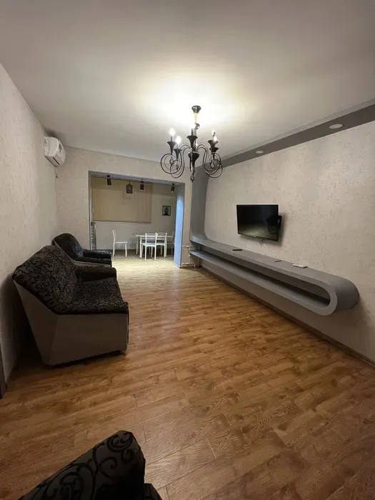Ijaraga beriladi 3 xonali kvartira, 85 m², 4/4 qavat — Mirobod tumani