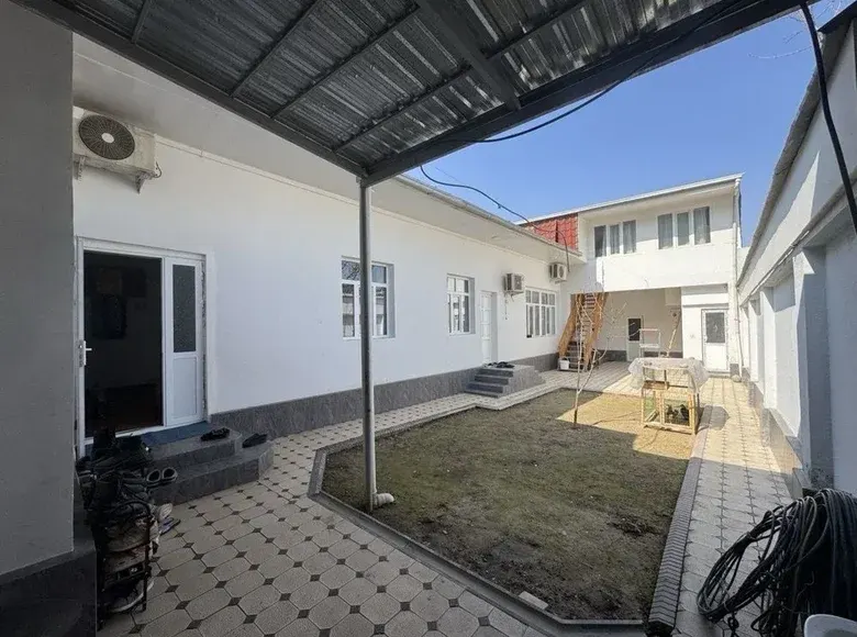 Сотилади 5 хонали ҳовли уй, 2.5 сотих, 150 м² — Юнусобод тумани