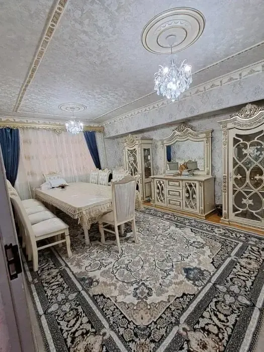 Продаётся 4-комнатная квартира, 96 м², 2/4 этаж — Юнусабадский район