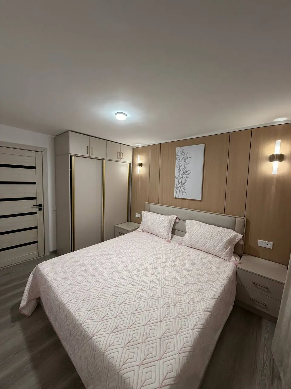 Продаётся 2-комнатная квартира, 23 м², 1/6 этаж — Мирзо-Улугбекский район