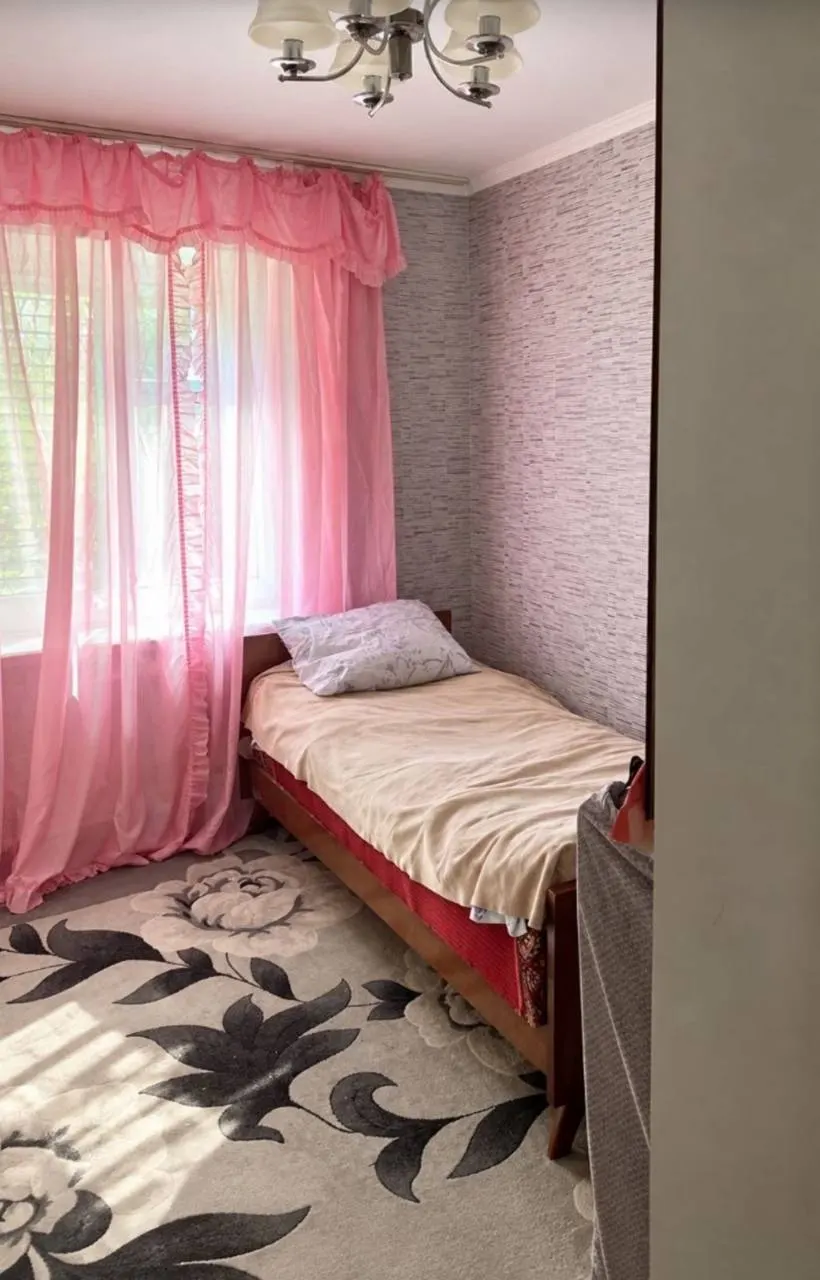Сотилади 2 хонали квартира, 68 м², 2/5 қават — Учтепа тумани