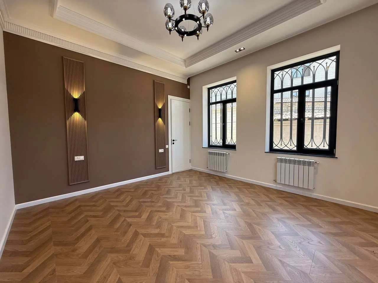 Sotiladi 6 xonali hovli uy, 3 sotix, 360 m² — Mirzo Ulugʻbek tumani