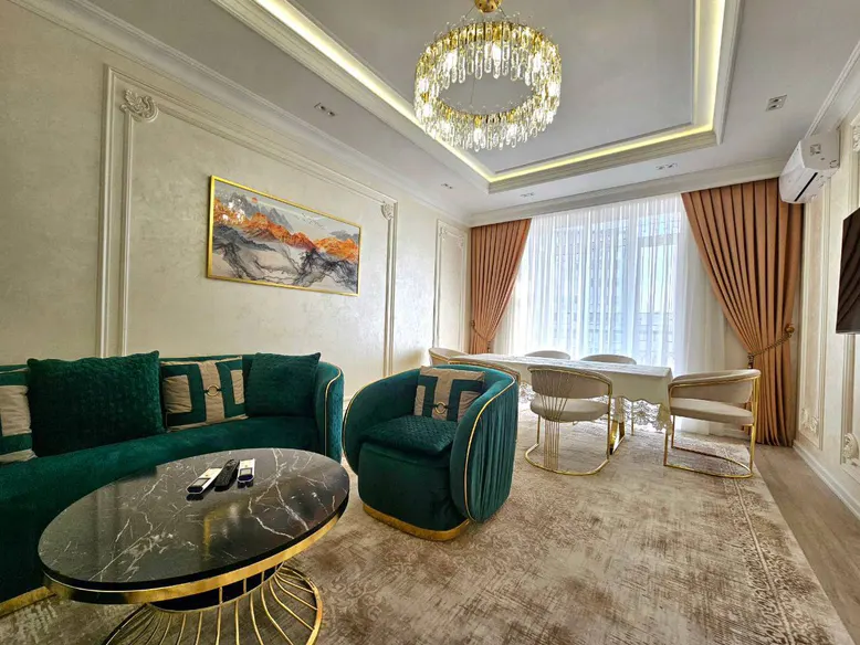 Сдаётся 4-комнатная квартира, 120 м², 4/9 этаж — Яккасарайский район