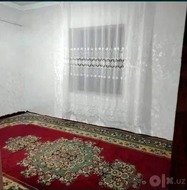 Продаётся 3-комнатная квартира, 60 м², 1/1 этаж — Яшнабадский район