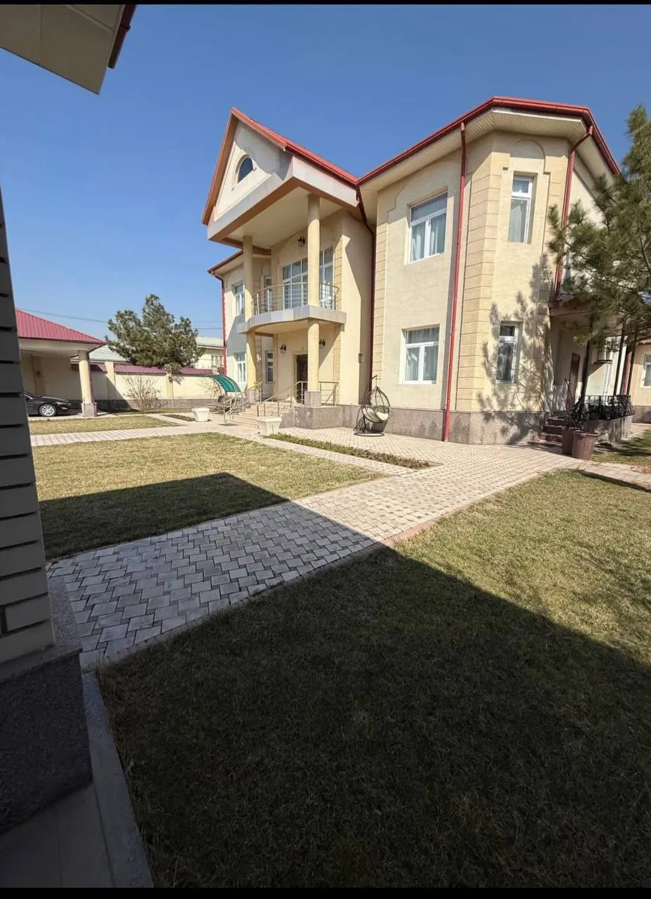 Продаётся 8-комнатный дом, 11 сот., 2 этажа — Мирзо-Улугбекский район