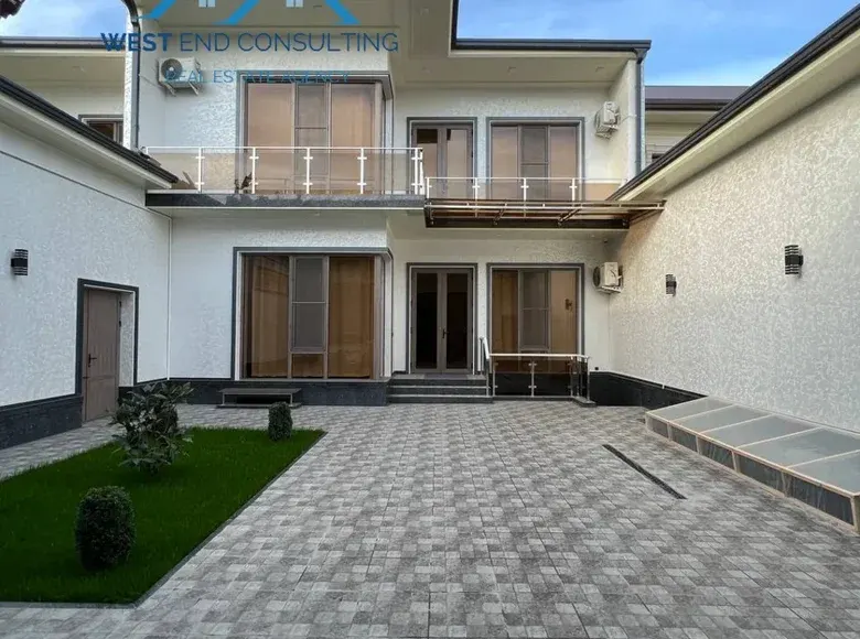 Ижарага берилади 5 хонали квартира, 300 м² — Яккасарой тумани