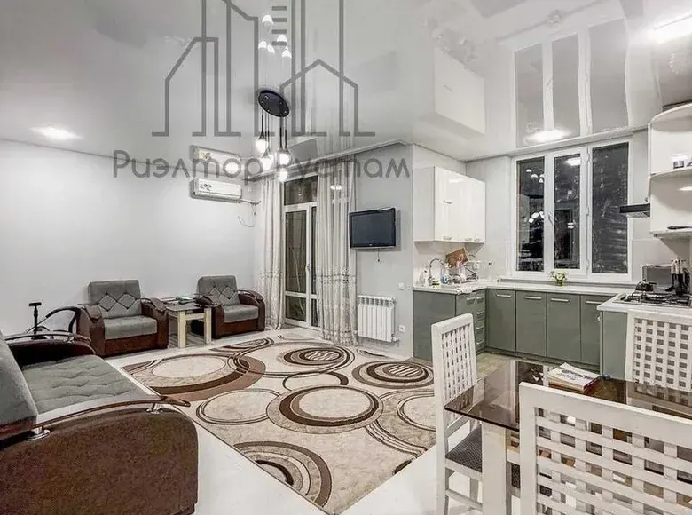 Сотилади 2 хонали квартира, 70 м², 6/9 қават — Яшнобод тумани