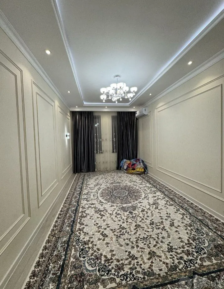 Продаётся 4-комнатная квартира, 190 м², 1/7 этаж — Юнусабадский район