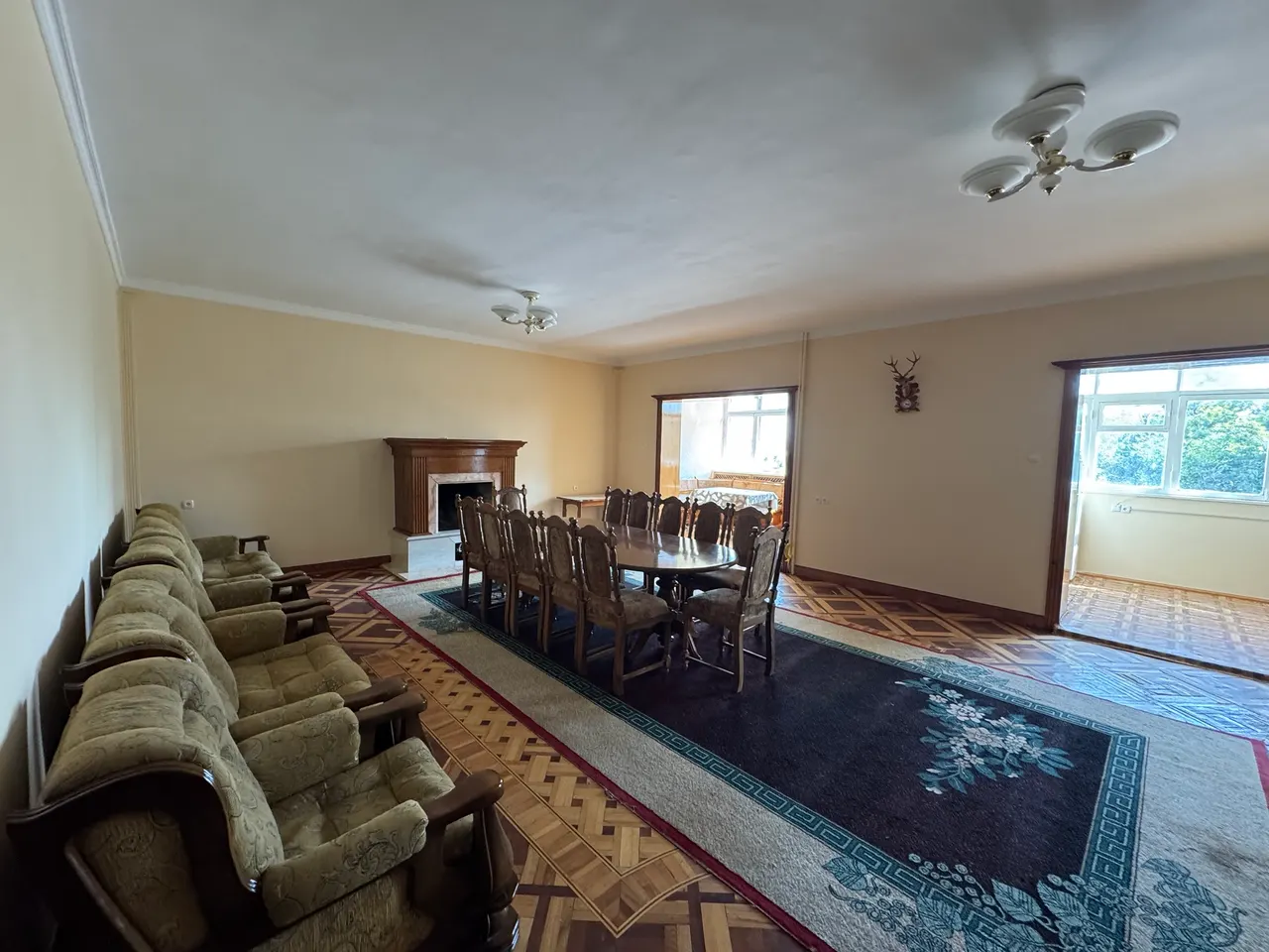 Сдаётся 3-комнатная квартира, 140 м², 3/4 этаж — Самарканд