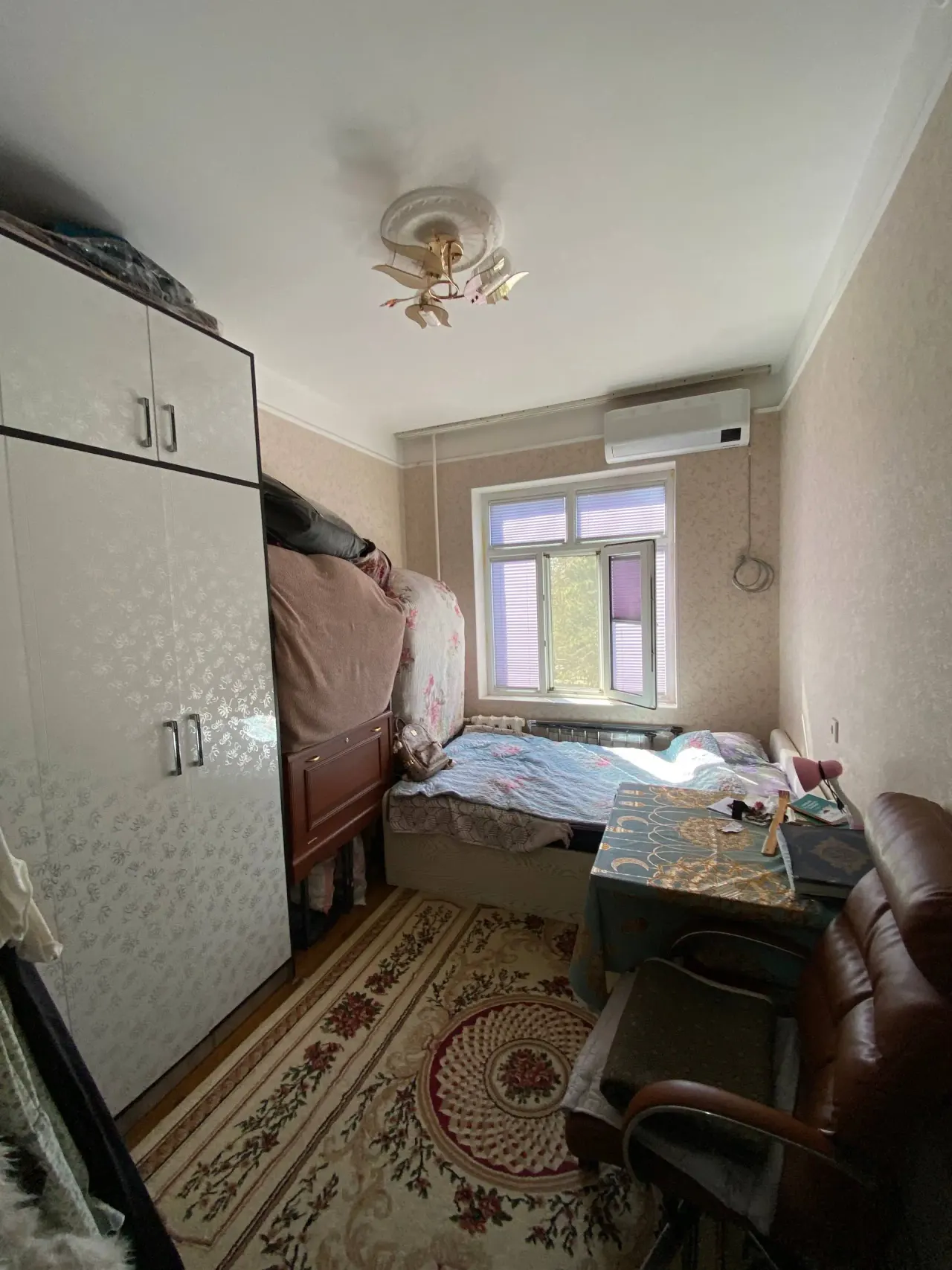 Sotiladi 3 xonali kvartira, 70 m², 3/4 qavat — Olmazor tumani