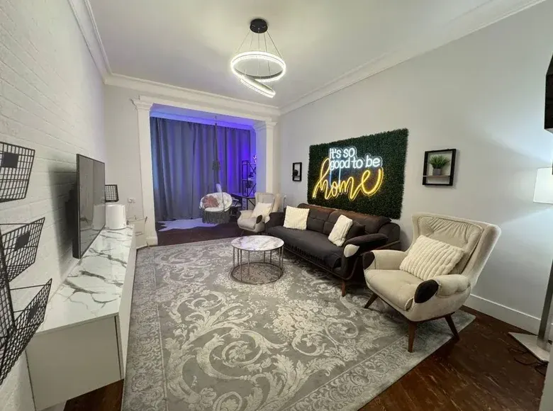 Сдаётся 3-комнатная квартира, 58 м², 1/4 этаж — Мирзо-Улугбекский район