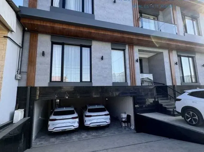 Сдаётся 5-комнатный дом, 3 сот., 470 м² — Мирзо-Улугбекский район